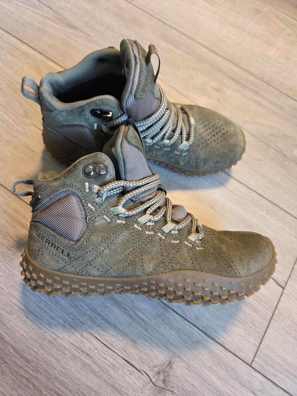 Merrell Wrapt Women's Olive Green Hiking Boot - Rugged Trail Shoe 5